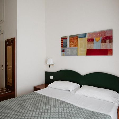 La Girandola Bed & Breakfast Rome Exterior photo